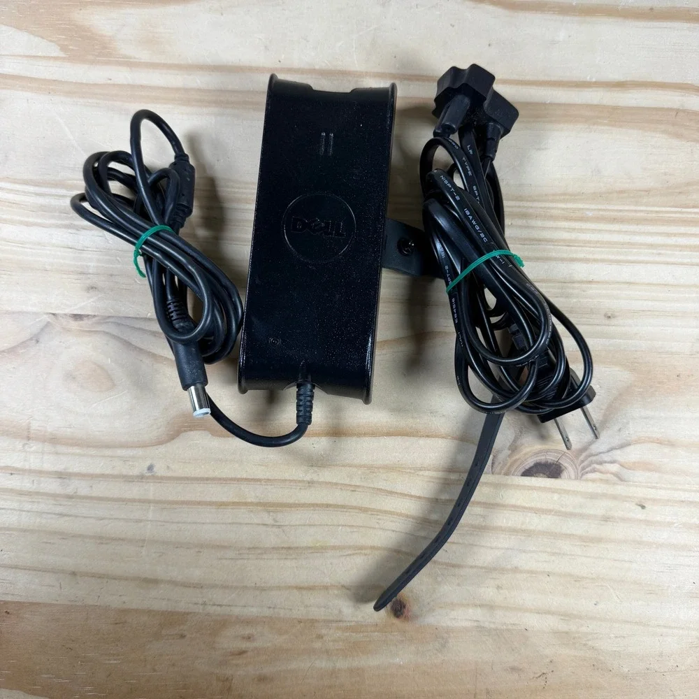 Dell AC Adapter 90W Black LA90PS0-00 19.5V 4.62A PA-10 Family Charger